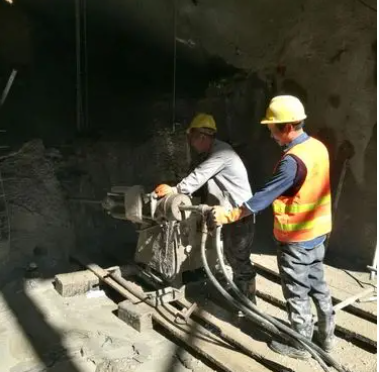 博罗水下抗分散灌浆料特点 水下不分散注浆料介绍