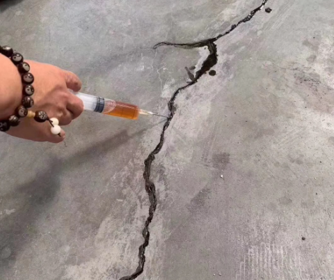 博罗混凝土裂缝修补技术详解​